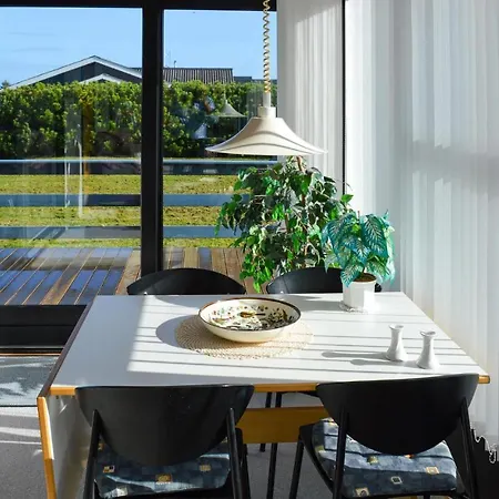 Stunning In With House Sea View Hébergement de vacances Hadsund